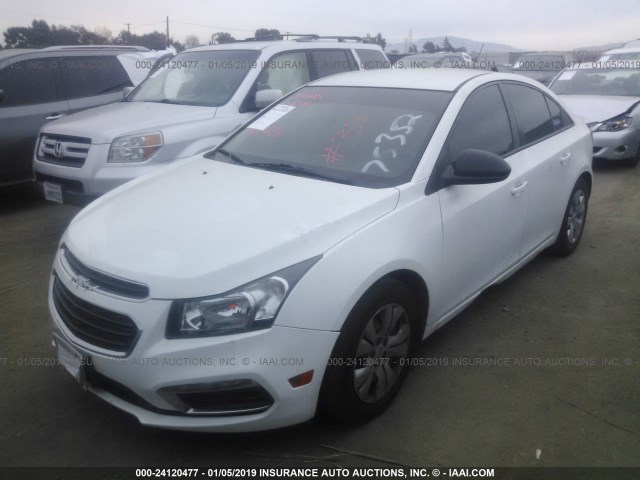 1G1PA5SG5F7261426 - 2015 CHEVROLET CRUZE LS WHITE photo 2