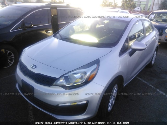 KNADM4A35G6633930 - 2016 KIA RIO LX SILVER photo 2