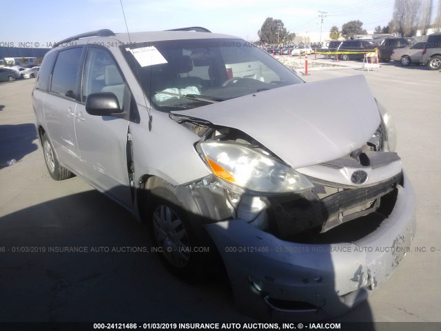 5TDZK23C58S195816 - 2008 TOYOTA SIENNA CE/LE SILVER photo 1