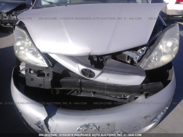 5TDZK23C58S195816 - 2008 TOYOTA SIENNA CE/LE SILVER photo 6