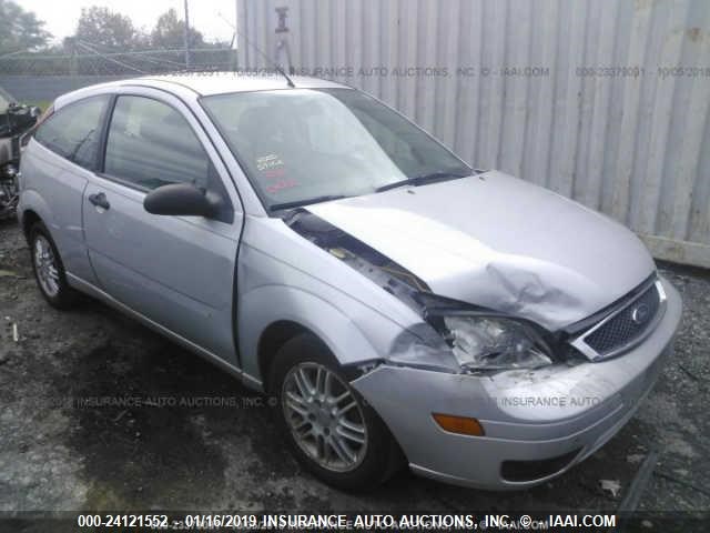 1FAHP31N27W309184 - 2007 FORD FOCUS ZX3/S/SE/SES SILVER photo 1