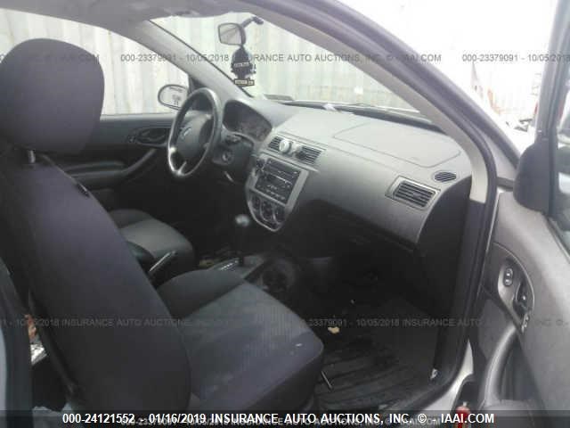 1FAHP31N27W309184 - 2007 FORD FOCUS ZX3/S/SE/SES SILVER photo 5