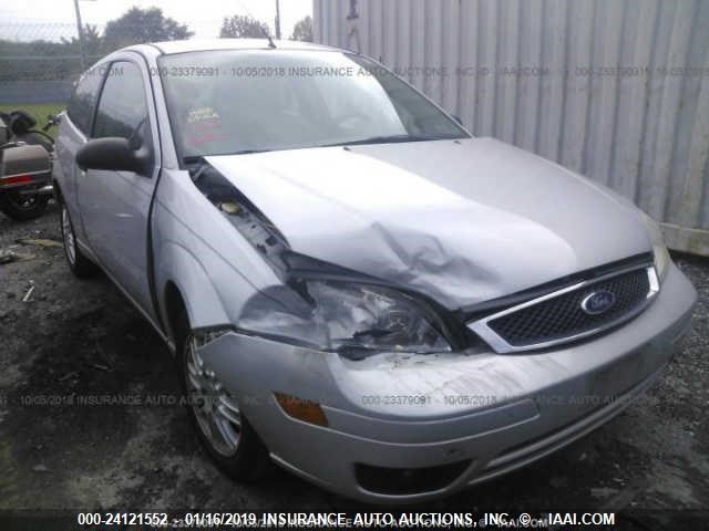 1FAHP31N27W309184 - 2007 FORD FOCUS ZX3/S/SE/SES SILVER photo 6