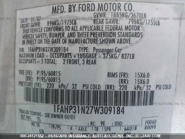 1FAHP31N27W309184 - 2007 FORD FOCUS ZX3/S/SE/SES SILVER photo 9