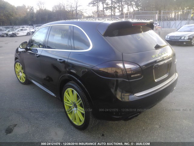 WP1AA2A20CLA08680 - 2012 PORSCHE CAYENNE BLACK photo 3