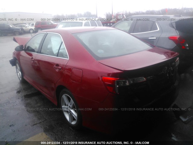 4T1BF1FK7EU839595 - 2014 TOYOTA CAMRY L/SE/LE/XLE RED photo 3