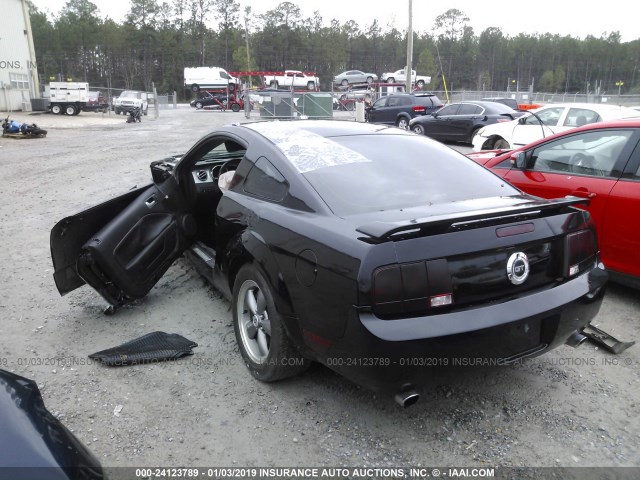 1ZVFT82H365220096 - 2006 FORD MUSTANG GT BLACK photo 3