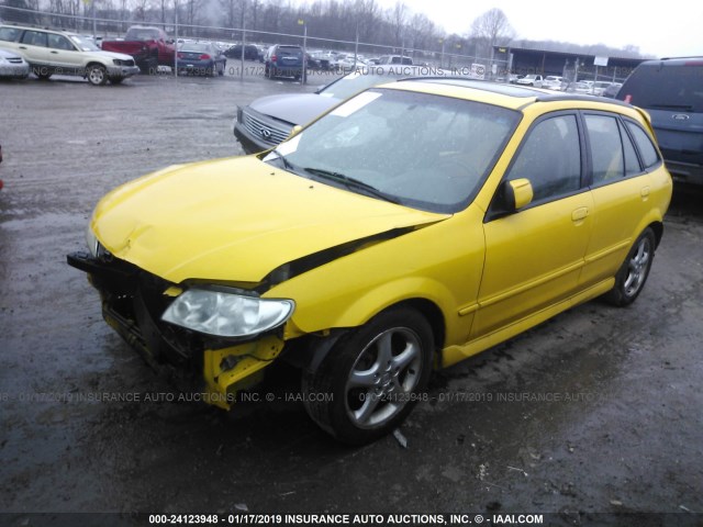 JM1BJ246021463964 - 2002 MAZDA PROTEGE PR5 YELLOW photo 2