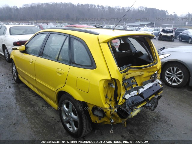 JM1BJ246021463964 - 2002 MAZDA PROTEGE PR5 YELLOW photo 3