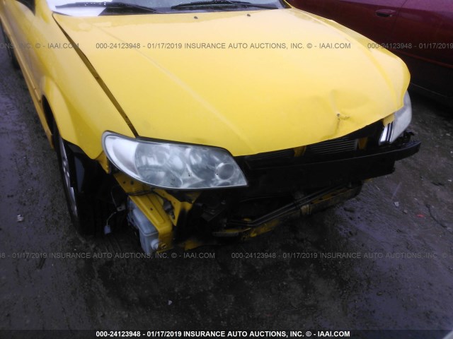 JM1BJ246021463964 - 2002 MAZDA PROTEGE PR5 YELLOW photo 6