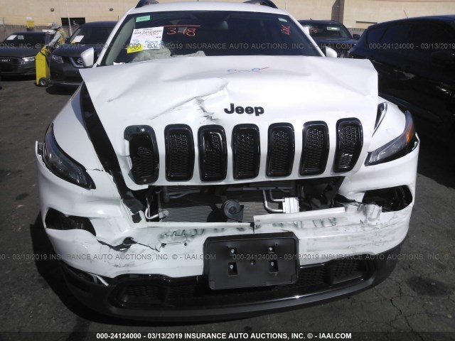 1C4PJLCB2JD559117 - 2018 JEEP CHEROKEE LATITUDE WHITE photo 6