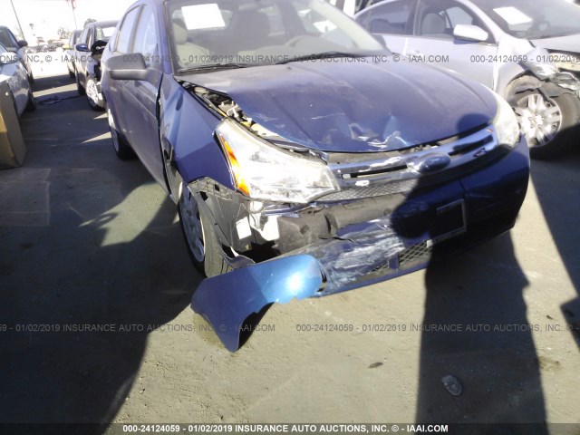 1FAHP34N18W155550 - 2008 FORD FOCUS S/SE BLUE photo 6