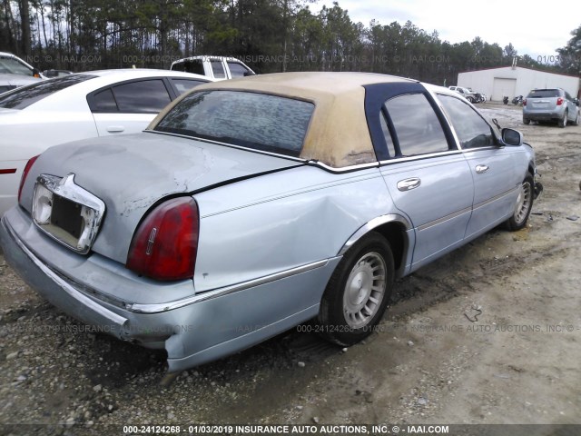 1LNFM81W8WY644447 - 1998 LINCOLN TOWN CAR EXECUTIVE BLUE photo 4