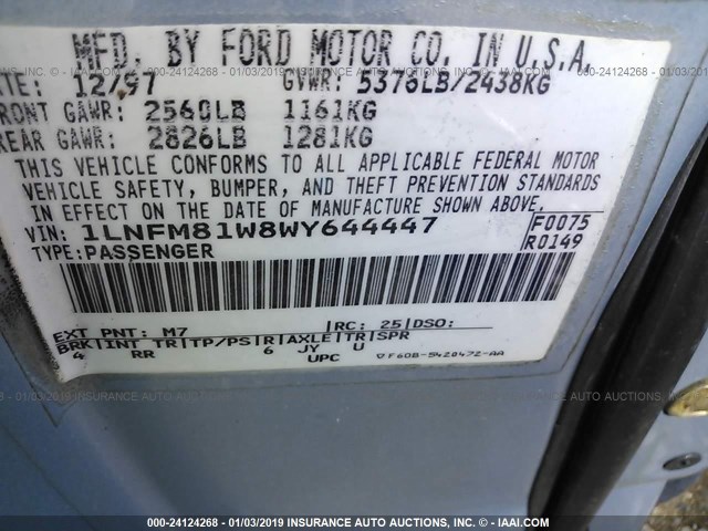 1LNFM81W8WY644447 - 1998 LINCOLN TOWN CAR EXECUTIVE BLUE photo 9