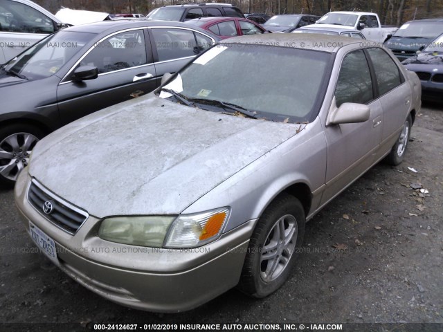 4T1BG22K61U096625 - 2001 TOYOTA CAMRY CE/LE/XLE GOLD photo 2