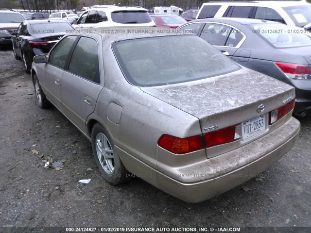 4T1BG22K61U096625 - 2001 TOYOTA CAMRY CE/LE/XLE GOLD photo 3