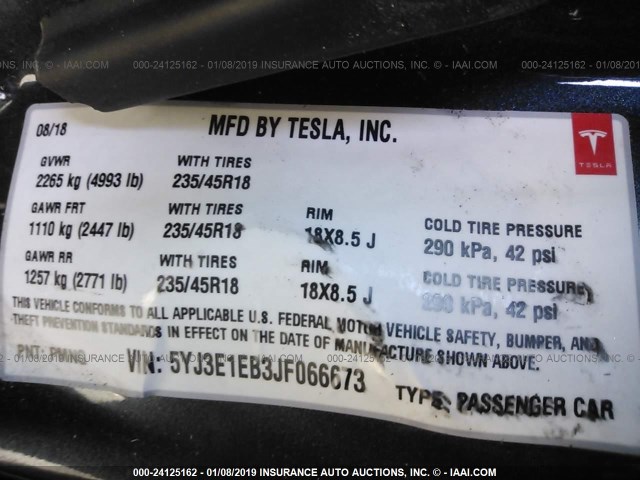 5YJ3E1EB3JF066673 - 2018 TESLA MODEL 3 GRAY photo 9