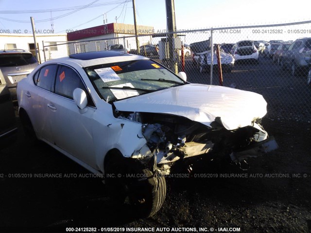 JTHBK262965015100 - 2006 LEXUS IS 250 WHITE photo 1