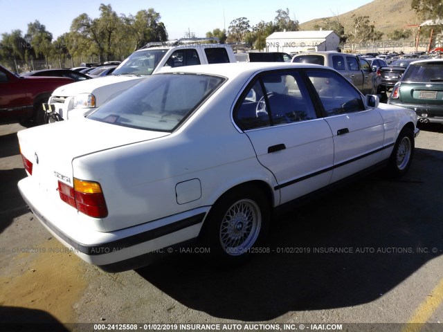 WBAHD2311MBF72423 - 1991 BMW 535 I AUTOMATIC WHITE photo 4