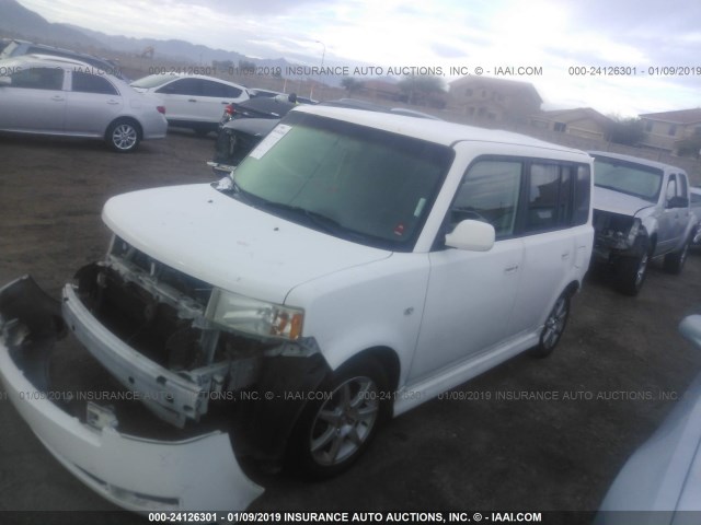 JTLKT324254020563 - 2005 TOYOTA SCION XB Ақ фото 2