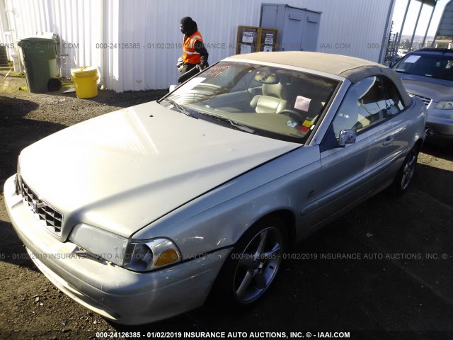 YV1NC62DX4J049023 - 2004 VOLVO C70 HPT SILVER photo 2