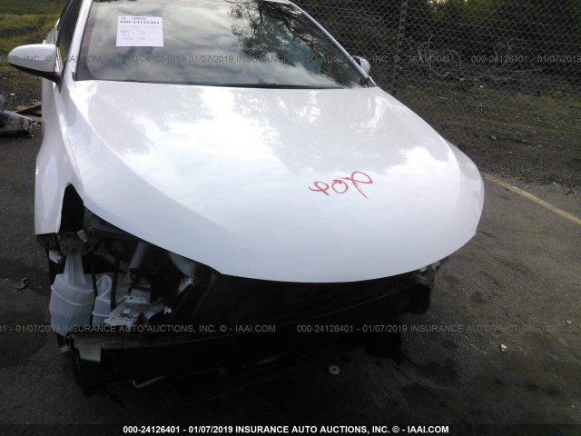 4T1BF1FK4FU105076 - 2015 TOYOTA CAMRY LE/XLE/SE/XSE WHITE photo 6