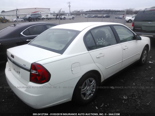 1G1ZS58F27F197390 - 2007 CHEVROLET MALIBU LS WHITE photo 4