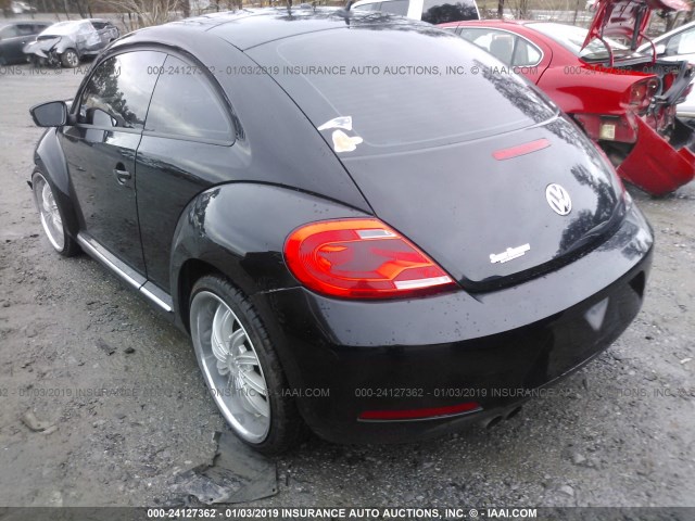 3VWHX7AT5DM633951 - 2013 VOLKSWAGEN BEETLE BLACK photo 3