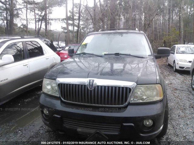 5LMFU28R14LJ09660 - 2004 LINCOLN NAVIGATOR 黑色 照片 6