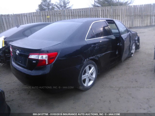 4T1BF1FK1EU379446 - 2014 TOYOTA CAMRY L/SE/LE/XLE BLACK photo 4