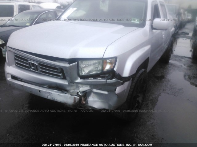 2HJYK165X6H548724 - 2006 HONDA RIDGELINE RTL SILVER photo 6