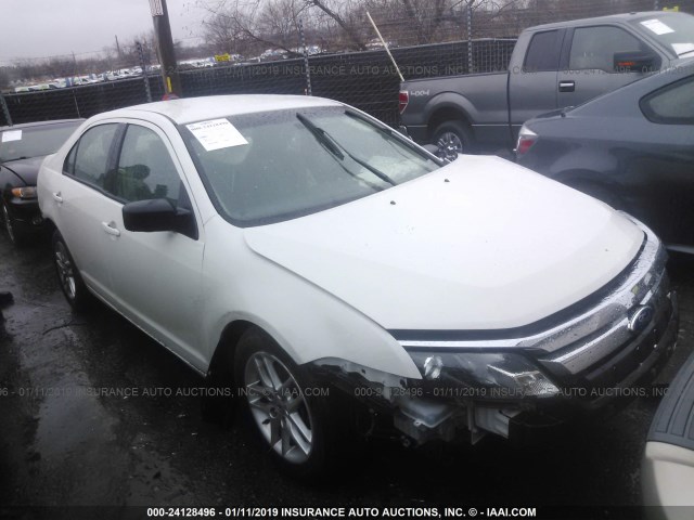 3FAHP0GA8CR268527 - 2012 FORD FUSION S WHITE photo 1