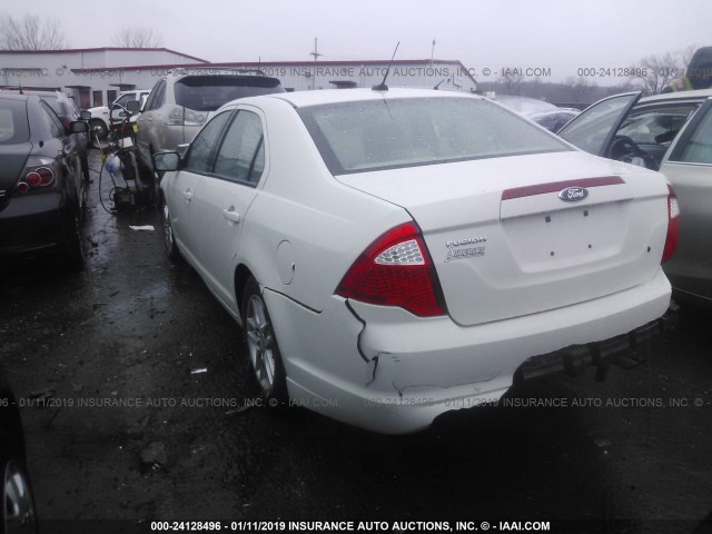 3FAHP0GA8CR268527 - 2012 FORD FUSION S WHITE photo 3