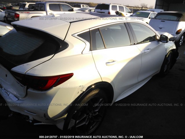 SJKCH5CP6JA041477 - 2018 INFINITI QX30 LUXURY/PREMIUM/SPORT WHITE photo 4