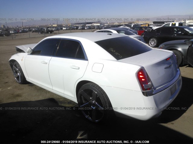 2C3CCAAGXEH121633 - 2014 CHRYSLER 300 WHITE photo 3