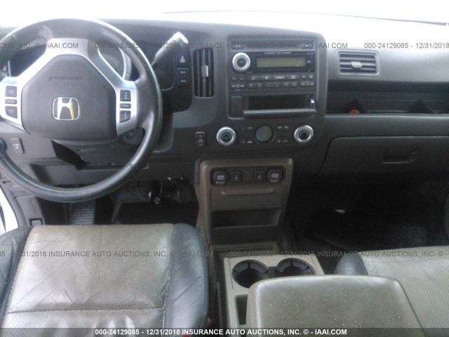 2HJYK16576H552147 - 2006 HONDA RIDGELINE RTL WHITE photo 5