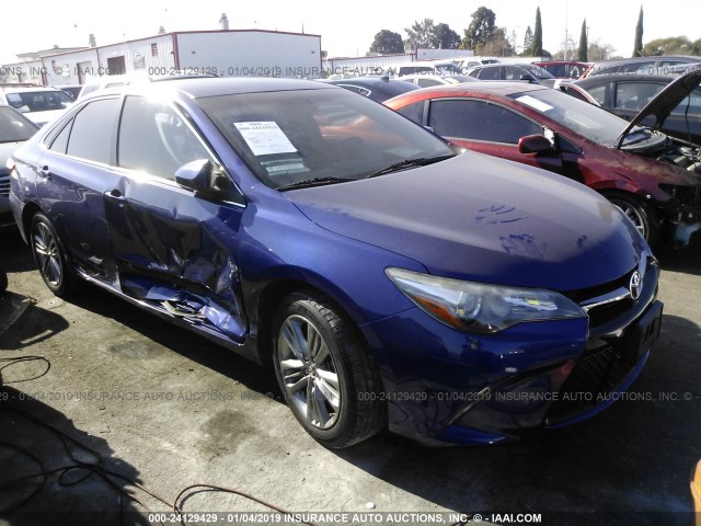 4T1BF1FK6FU885033 - 2015 TOYOTA CAMRY LE/XLE/SE/XSE BLUE photo 1
