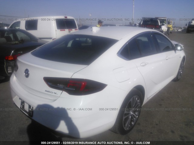 W04GP6SX6J1121919 - 2018 BUICK REGAL ESSENCE WHITE photo 4