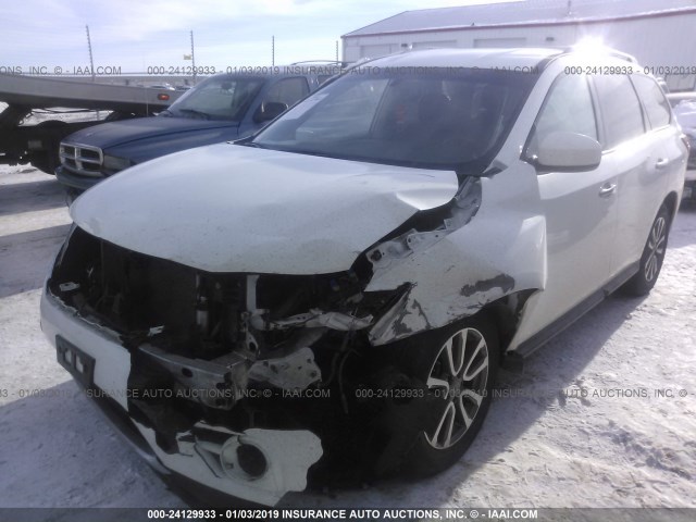 5N1AR2MM6GC604871 - 2016 NISSAN PATHFINDER S/SV/SL/PLATINUM WHITE photo 2
