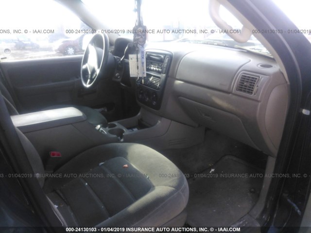 1FMZU73E42ZA88282 - 2002 FORD EXPLORER XLT BLACK photo 5