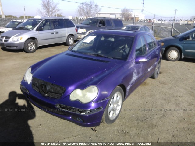 WDBRF64J41E000906 - 2001 MERCEDES-BENZ C 320 PURPLE photo 2