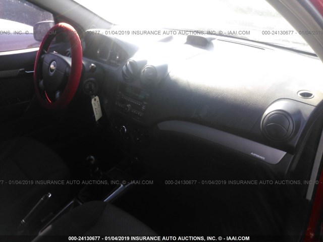 KL1TD56E69B642328 - 2009 CHEVROLET AVEO LS/LT RED photo 5