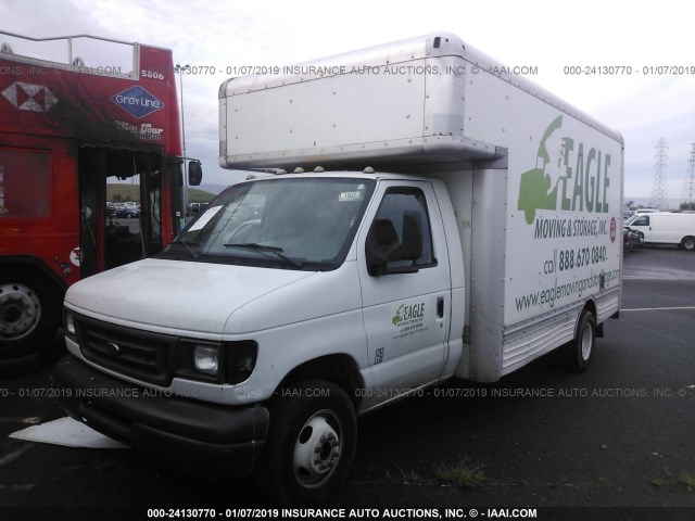 1FDXE45S16DA14441 - 2006 FORD ECONOLINE E450 SUPER DUTY CUTWY VAN WHITE photo 2