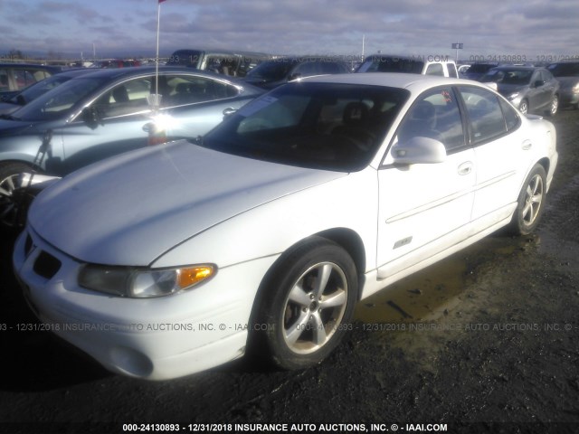 1G2WP521XVF353069 - 1997 PONTIAC GRAND PRIX GTP WHITE photo 2