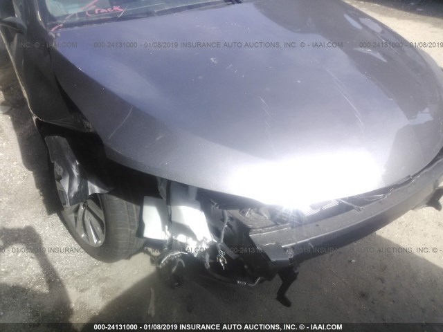 4T1BF1FKXHU687882 - 2017 TOYOTA CAMRY LE/XLE/SE/XSE GRAY photo 6