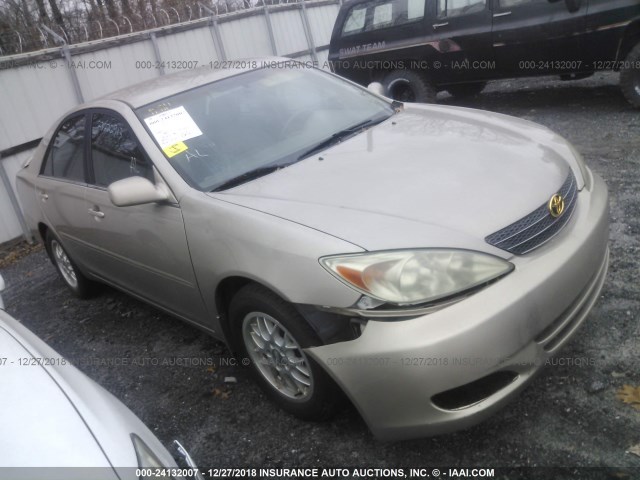 4T1BE32K23U213292 - 2003 TOYOTA CAMRY GOLD photo 1