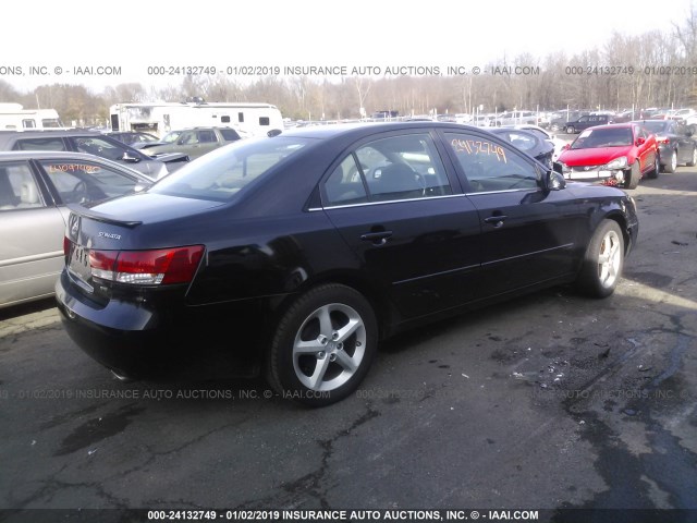 5NPEU46F68H382370 - 2008 HYUNDAI SONATA SE/LIMITED BLACK photo 4