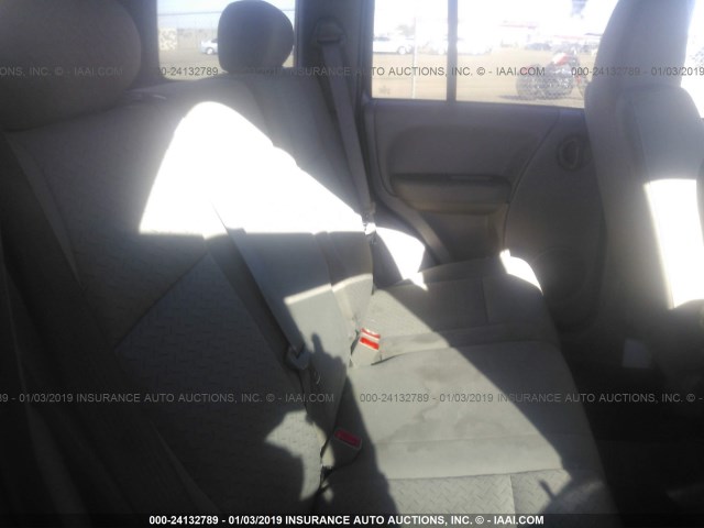 1J4GL38K25W678633 - 2005 JEEP LIBERTY RENEGADE GREEN photo 8