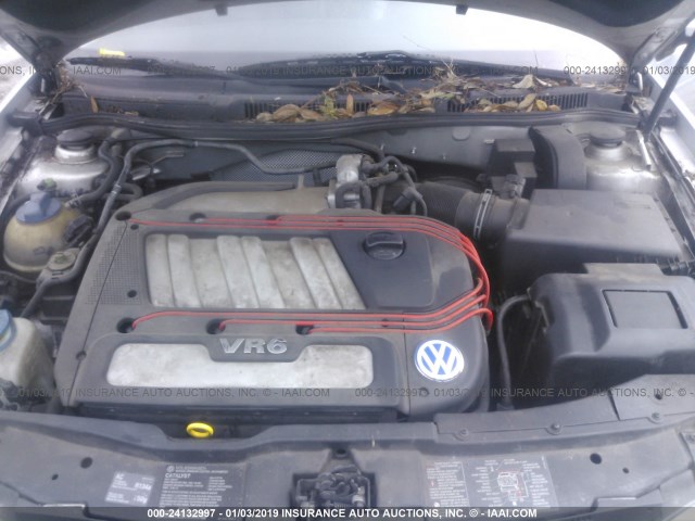 9BWPG61J524026583 - 2002 VOLKSWAGEN GTI VR6 SILVER photo 10