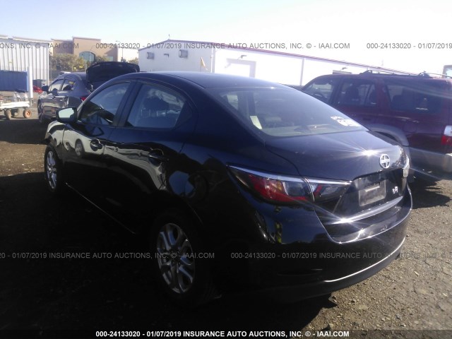 3MYDLBZVXGY125771 - 2016 TOYOTA SCION IA BLACK photo 3